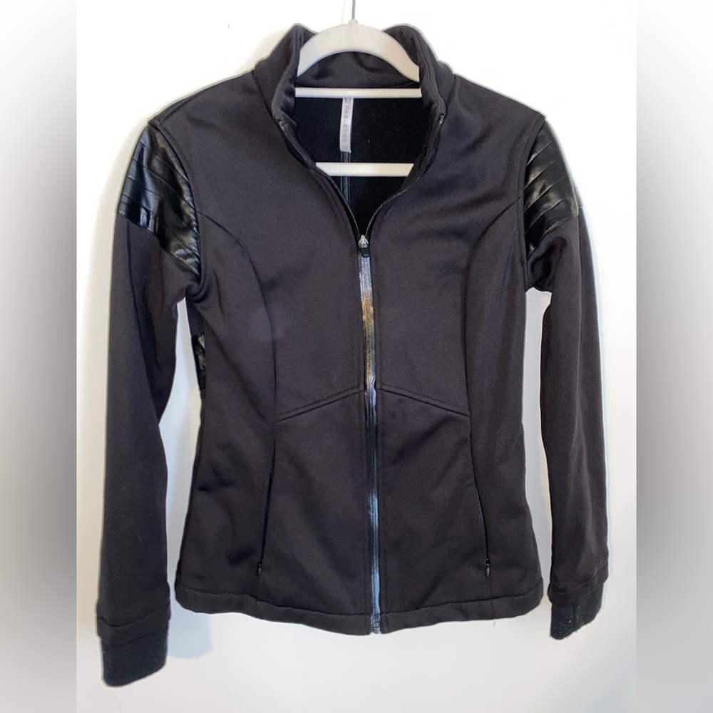 Fabletics jacket - Picture 1 of 5